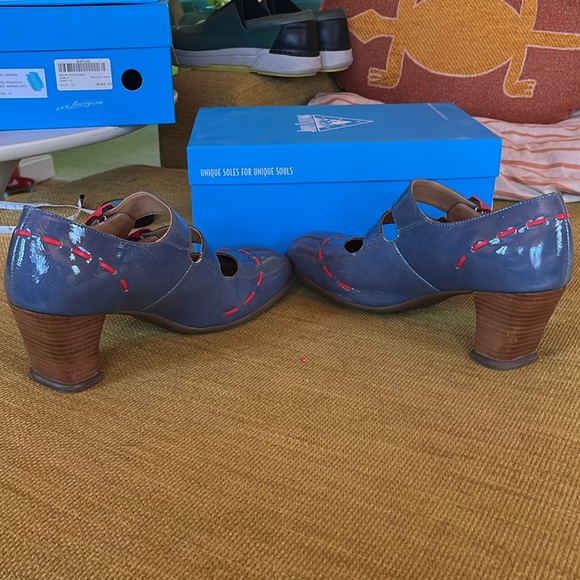 Fluevog Blue & Red Cavalieri w11 - Picture 6 of 8